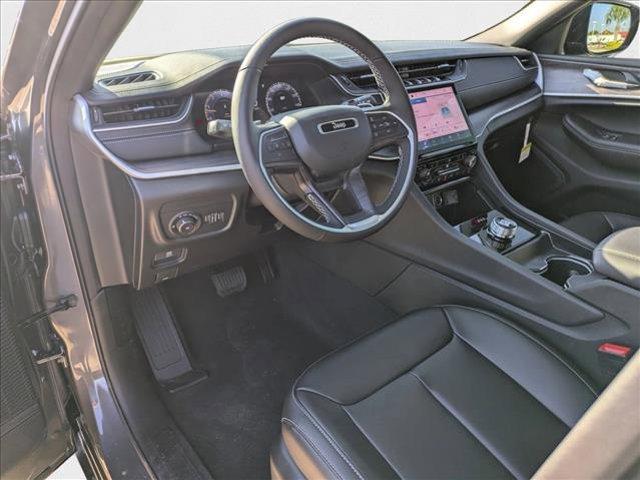new 2025 Jeep Grand Cherokee L car, priced at $45,041