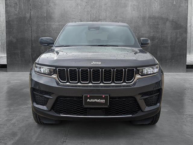 new 2025 Jeep Grand Cherokee car, priced at $34,999