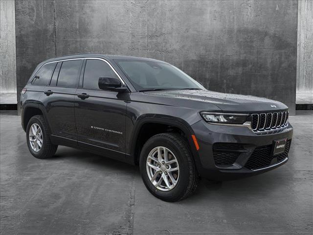 new 2025 Jeep Grand Cherokee car, priced at $34,999