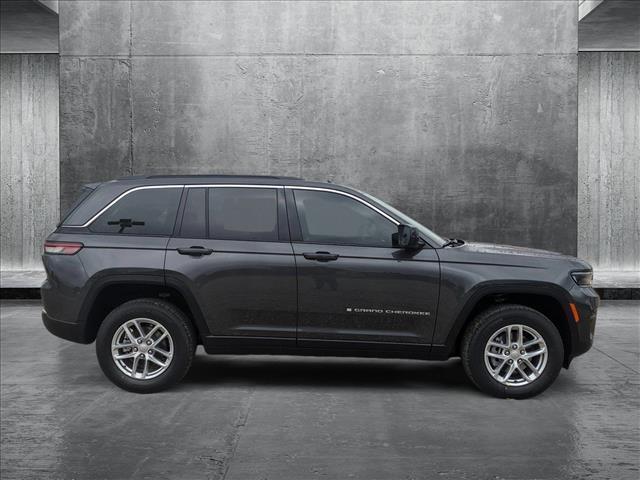 new 2025 Jeep Grand Cherokee car, priced at $34,999