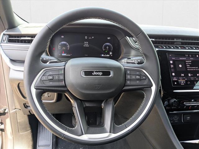 new 2025 Jeep Grand Cherokee car, priced at $33,394