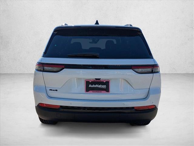 new 2025 Jeep Grand Cherokee car, priced at $40,083