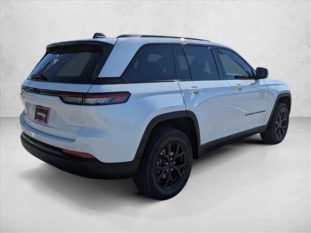 new 2025 Jeep Grand Cherokee car, priced at $40,083