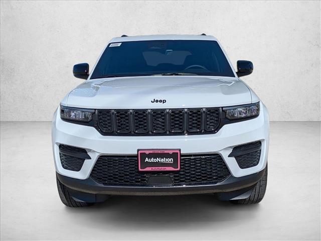 new 2025 Jeep Grand Cherokee car, priced at $40,083