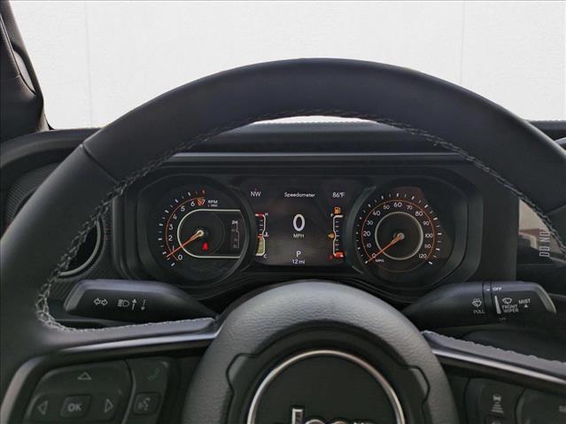 new 2025 Jeep Gladiator car, priced at $45,654