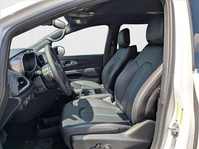 new 2026 Chrysler Pacifica car, priced at $37,991