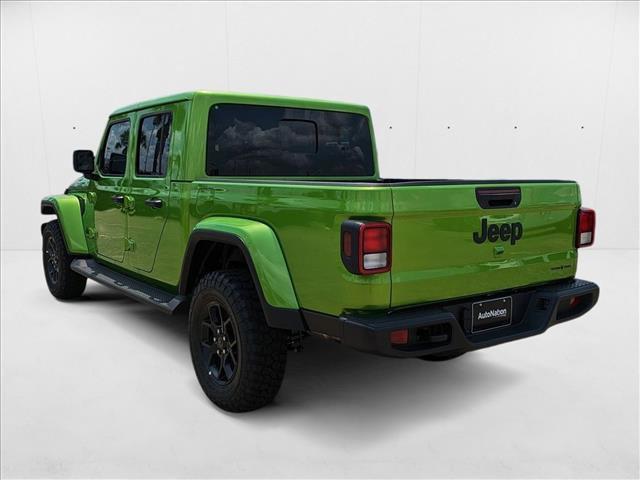 new 2025 Jeep Gladiator car, priced at $38,327