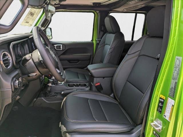 new 2025 Jeep Gladiator car, priced at $38,327