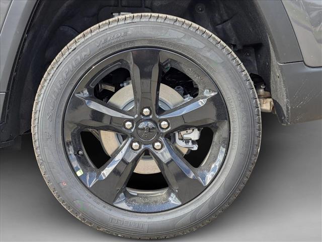 new 2025 Jeep Grand Cherokee car, priced at $44,741