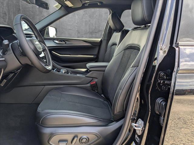 new 2025 Jeep Grand Cherokee L car, priced at $38,991