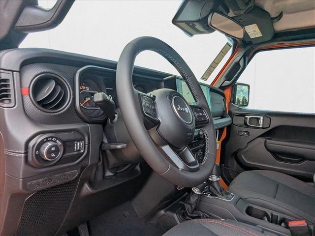 new 2025 Jeep Gladiator car, priced at $46,654