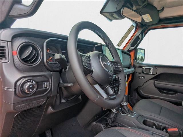 new 2025 Jeep Gladiator car, priced at $45,915