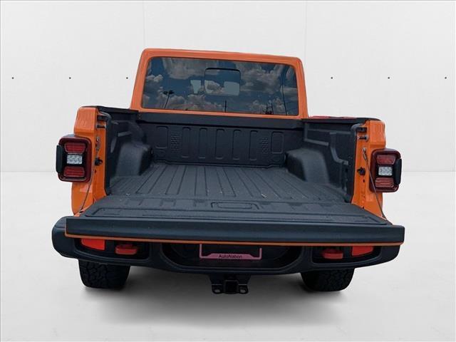 new 2025 Jeep Gladiator car, priced at $46,654