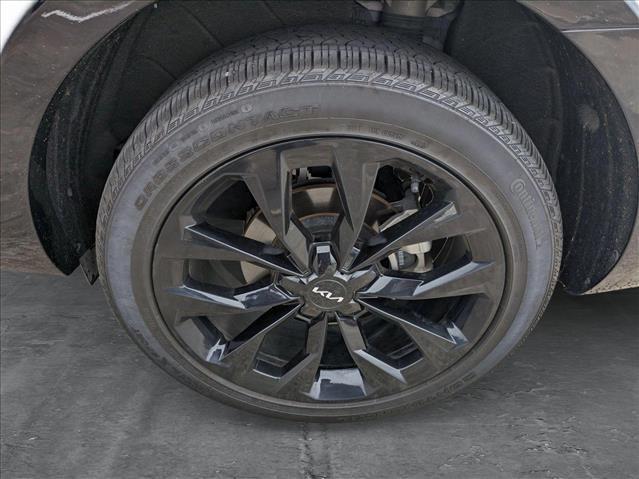 used 2023 Kia Sorento car, priced at $35,841