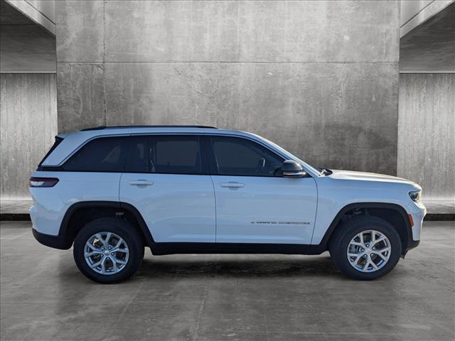 new 2024 Jeep Grand Cherokee car, priced at $39,991