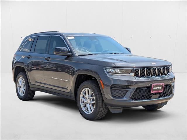 new 2025 Jeep Grand Cherokee car, priced at $33,484
