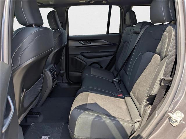 new 2025 Jeep Grand Cherokee car, priced at $33,484