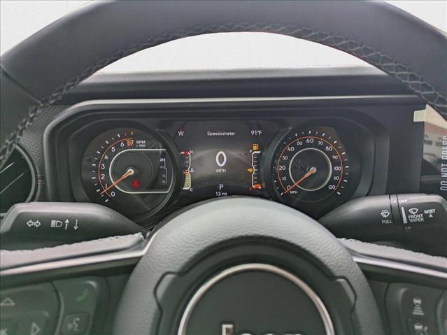 new 2025 Jeep Gladiator car, priced at $45,654