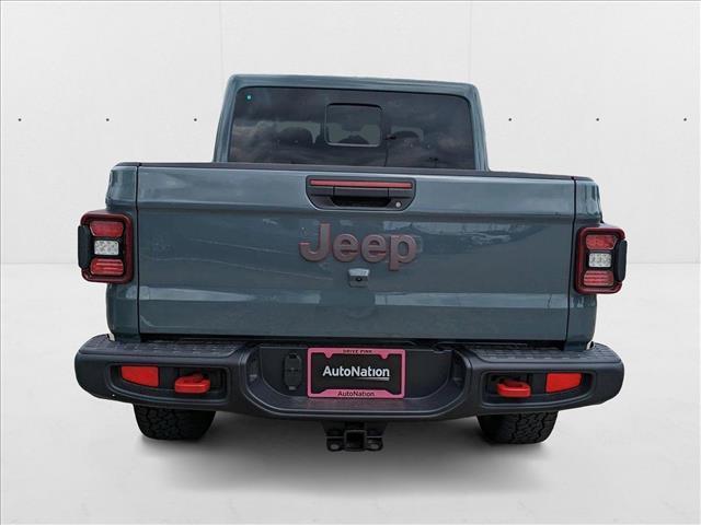 new 2025 Jeep Gladiator car, priced at $45,654