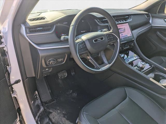 new 2025 Jeep Grand Cherokee car, priced at $43,790