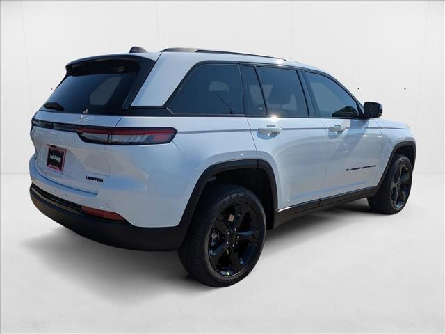 new 2025 Jeep Grand Cherokee car, priced at $43,790
