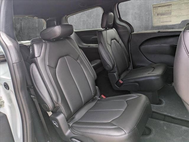 new 2025 Chrysler Pacifica car, priced at $39,991