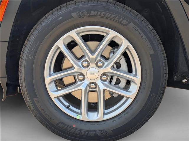 new 2025 Jeep Grand Cherokee car, priced at $34,047