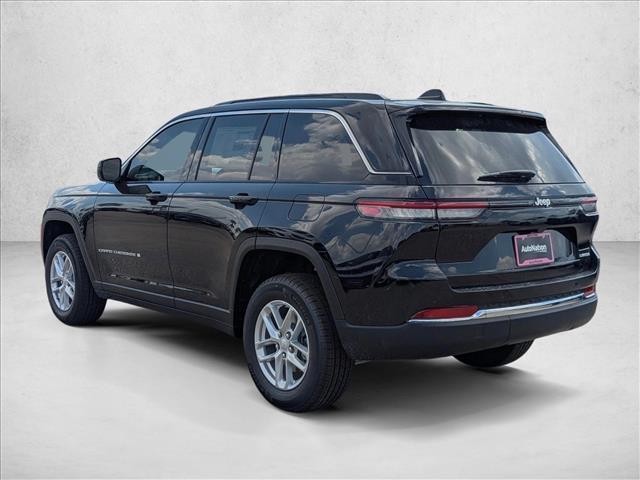 new 2025 Jeep Grand Cherokee car, priced at $34,047