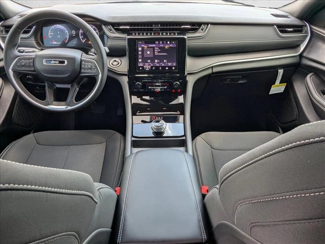 new 2025 Jeep Grand Cherokee car, priced at $34,047