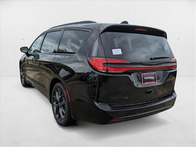 new 2025 Chrysler Pacifica car, priced at $43,741