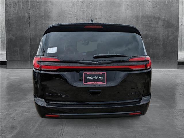 new 2025 Chrysler Pacifica car, priced at $52,845