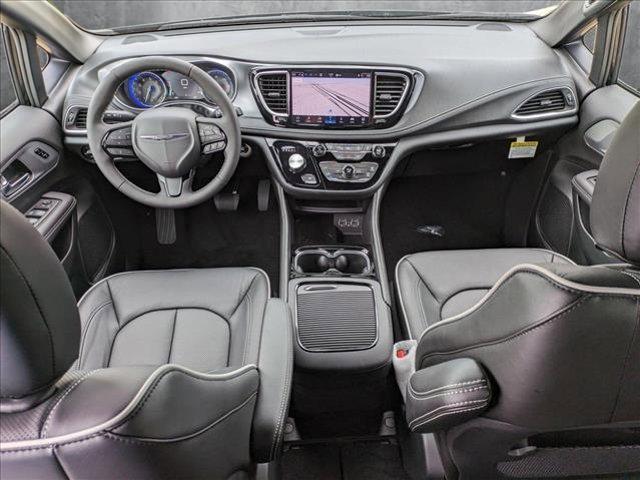 new 2025 Chrysler Pacifica car, priced at $52,845