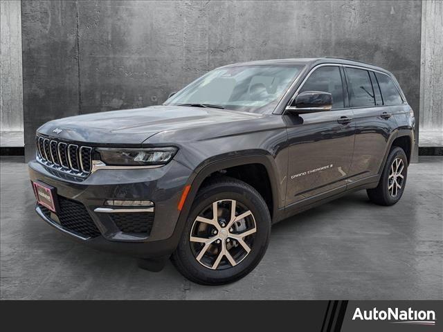 new 2025 Jeep Grand Cherokee car, priced at $40,546