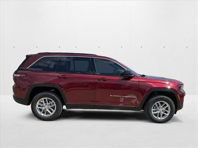 new 2025 Jeep Grand Cherokee car, priced at $35,533
