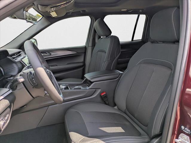 new 2025 Jeep Grand Cherokee car, priced at $36,741