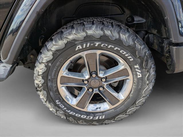 used 2019 Jeep Wrangler Unlimited car, priced at $20,198