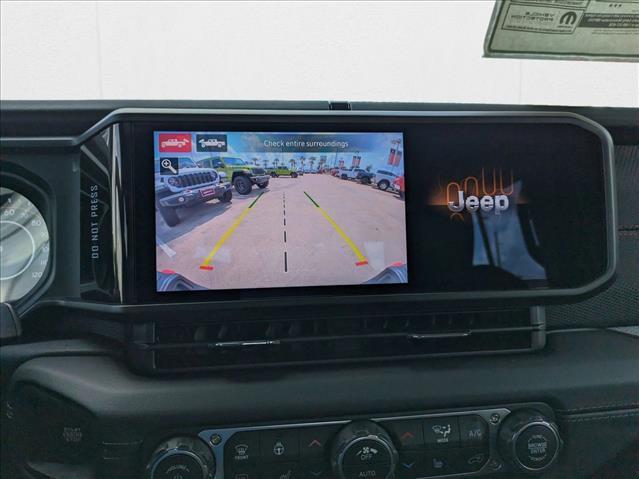 new 2025 Jeep Gladiator car, priced at $49,629
