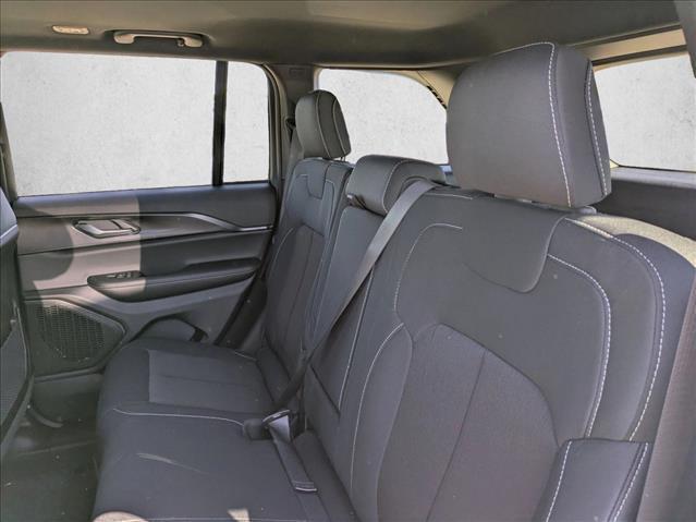 new 2025 Jeep Grand Cherokee car, priced at $35,429