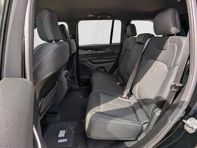 new 2025 Jeep Grand Cherokee car, priced at $33,741