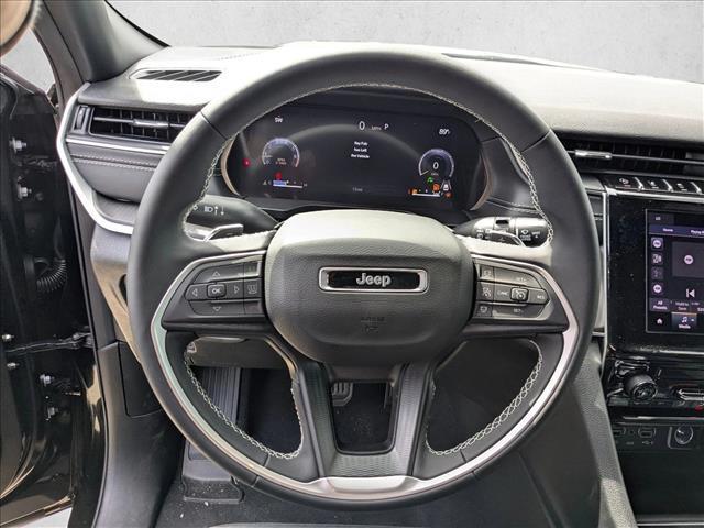 new 2025 Jeep Grand Cherokee car, priced at $33,741