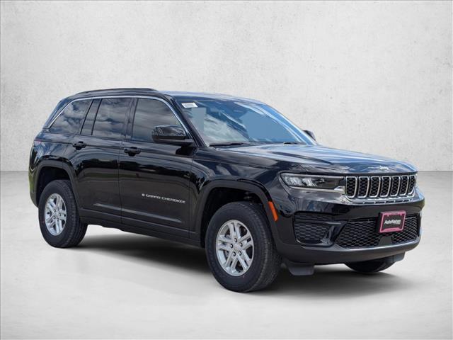 new 2025 Jeep Grand Cherokee car, priced at $33,741