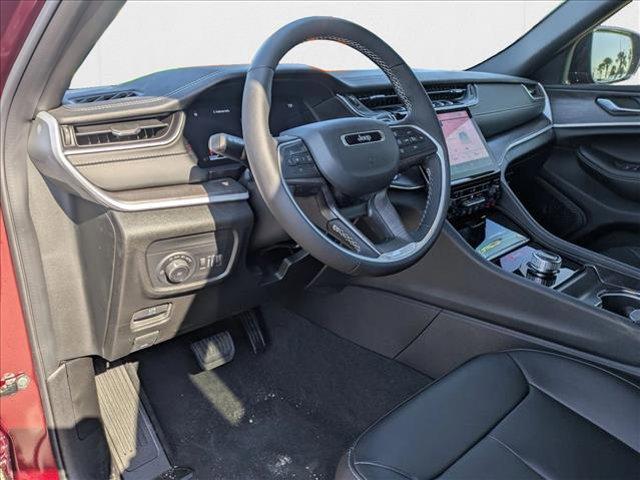 new 2025 Jeep Grand Cherokee car, priced at $42,241