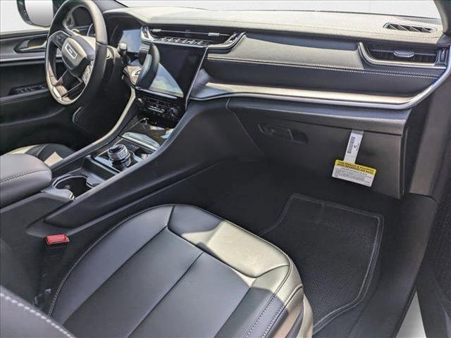 new 2025 Jeep Grand Cherokee L car, priced at $41,298