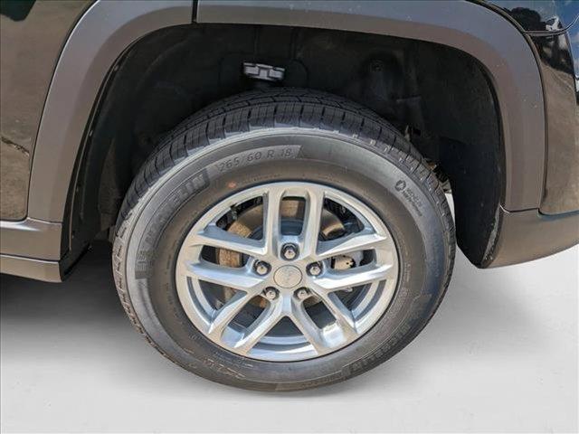 new 2025 Jeep Grand Cherokee car, priced at $32,922