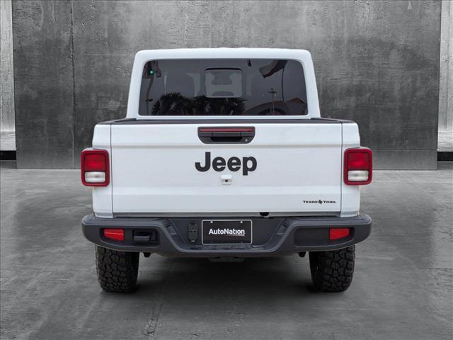 new 2025 Jeep Gladiator car, priced at $45,491