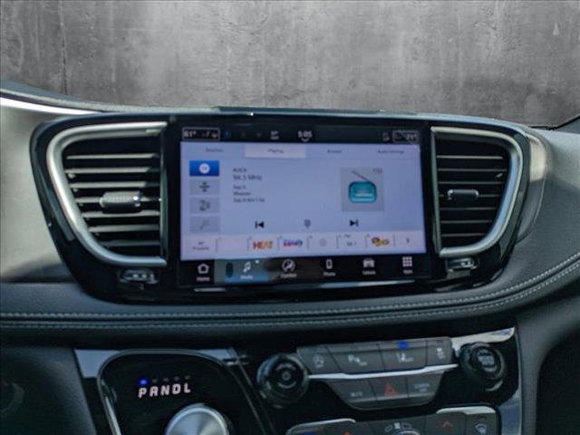 new 2025 Chrysler Pacifica car, priced at $39,991