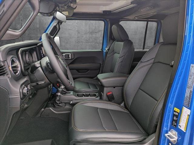 new 2025 Jeep Gladiator car, priced at $42,327