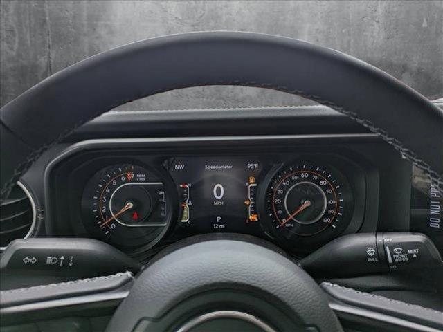 new 2025 Jeep Gladiator car, priced at $42,327