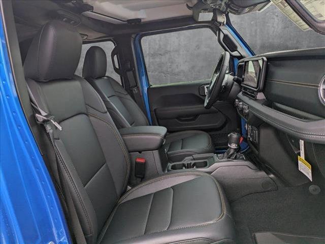 new 2025 Jeep Gladiator car, priced at $42,327