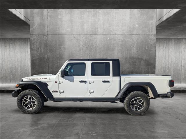 new 2024 Jeep Gladiator car, priced at $47,634